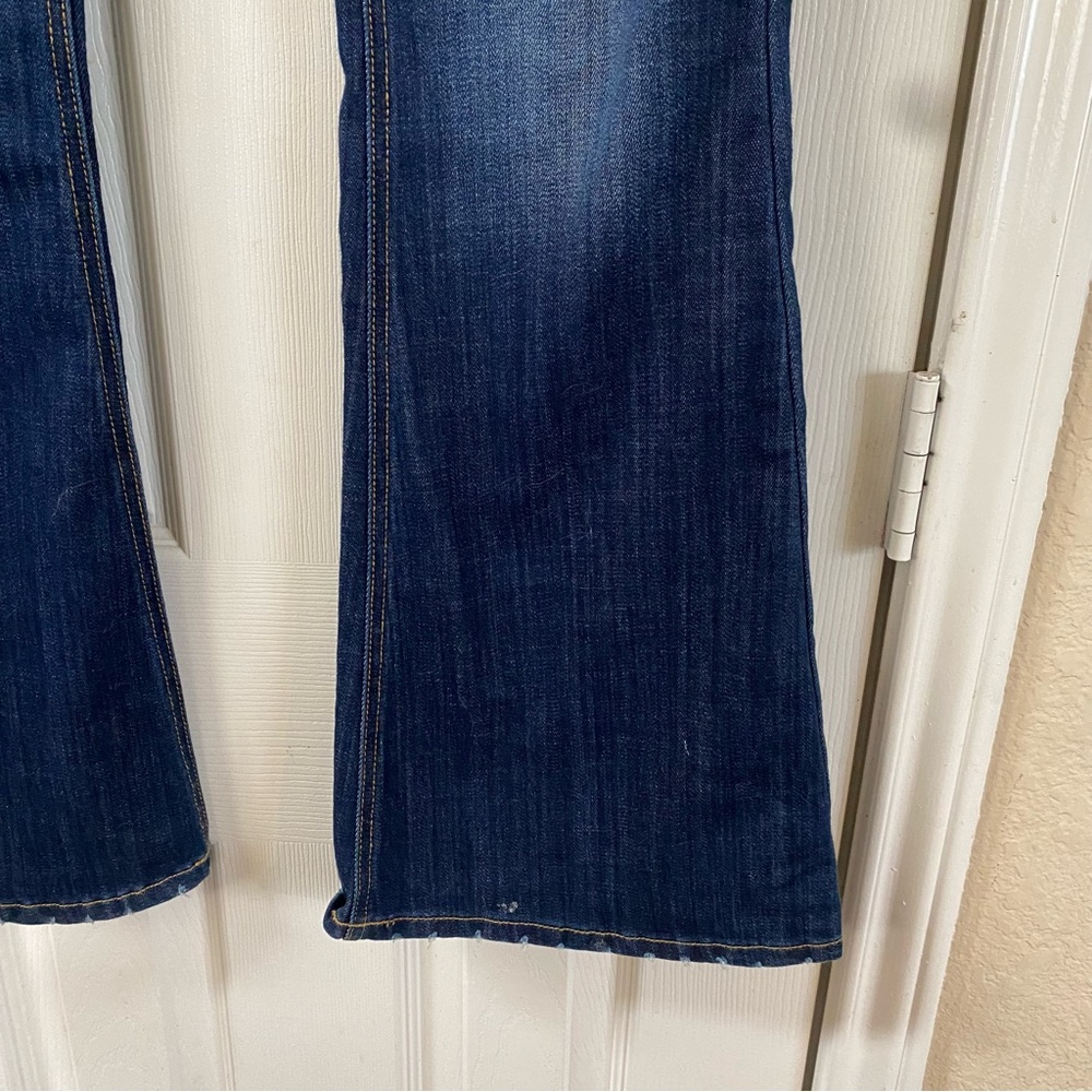 Kancan Womens Size 5/26” Flare Leg Mid Rise Dark Wash Cotton Blend Denim Jeans - Picture 6 of 16